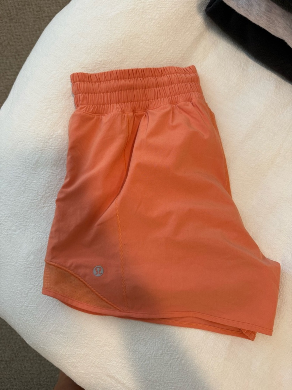 lululemon athletica Hotty Hot High-Rise Lined Short 4”